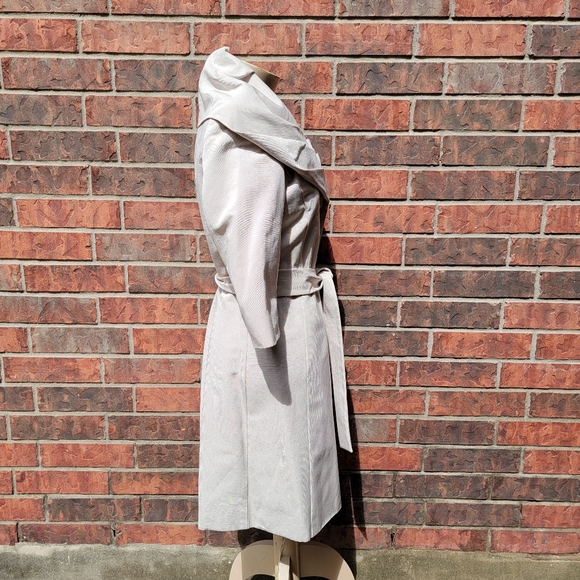 T TAHARI Callie Beige Belted Shawl Collar Trench Blazer Coat Sz Small - Picture 3 of 15